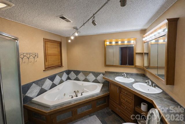 2112 New Prospect Church Road, Shelby, NC 28150