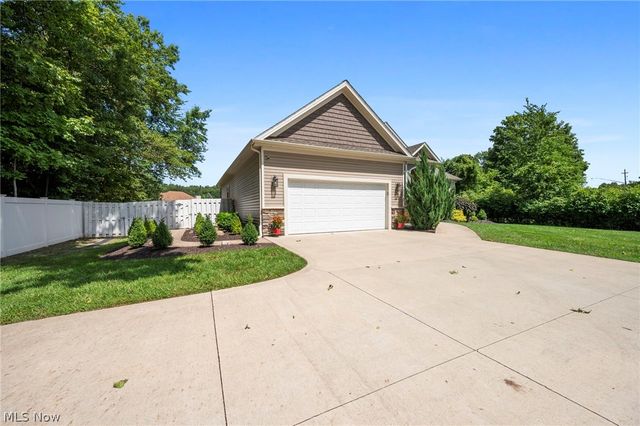 9475 Johnnycake Ridge Road, Mentor, OH 44060