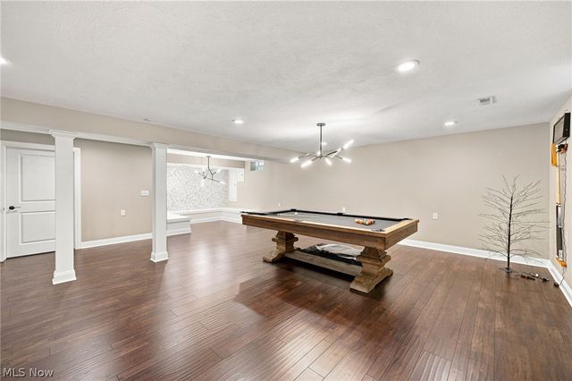 9475 Johnnycake Ridge Road, Mentor, OH 44060