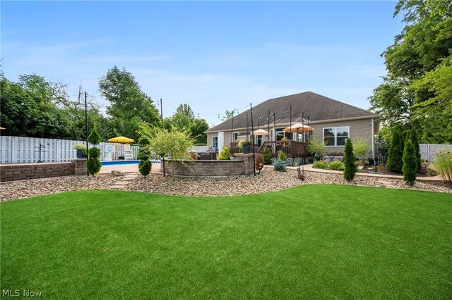 9475 Johnnycake Ridge Road, Mentor, OH 44060