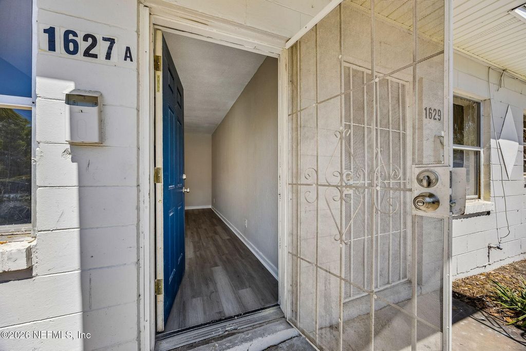1627 E 9TH Street 1627, Jacksonville, FL 32206