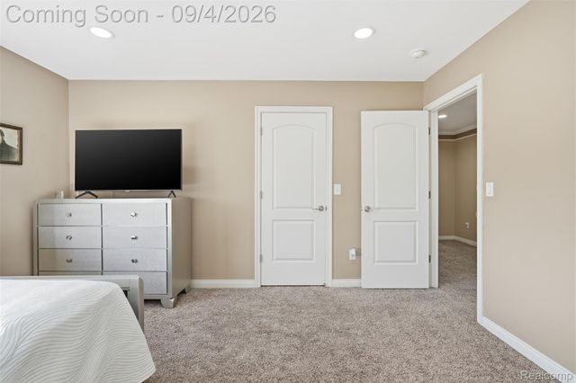 19330 Middle Branch Drive, Macomb Township, MI 48044