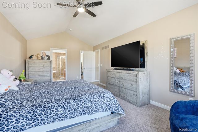 19330 Middle Branch Drive, Macomb Township, MI 48044