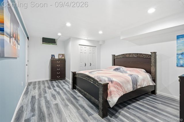 19330 Middle Branch Drive, Macomb Township, MI 48044