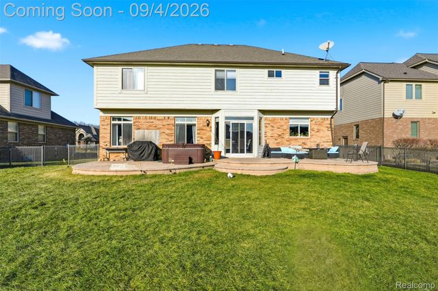 19330 Middle Branch Drive, Macomb Township, MI 48044