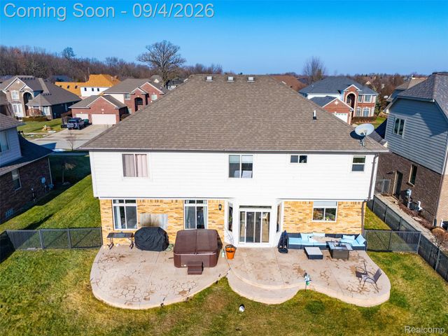 19330 Middle Branch Drive, Macomb Township, MI 48044