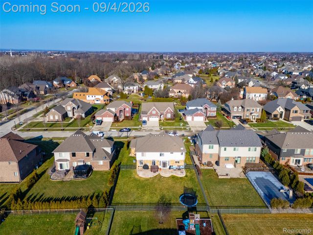 19330 Middle Branch Drive, Macomb Township, MI 48044