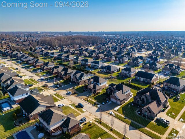 19330 Middle Branch Drive, Macomb Township, MI 48044