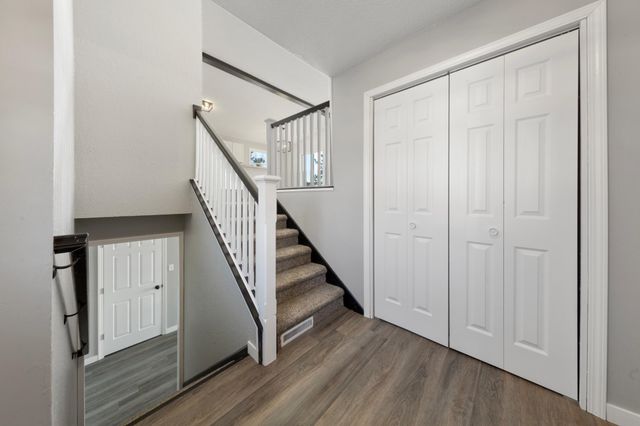 534 195th Lane NW, Cedar, MN 55011