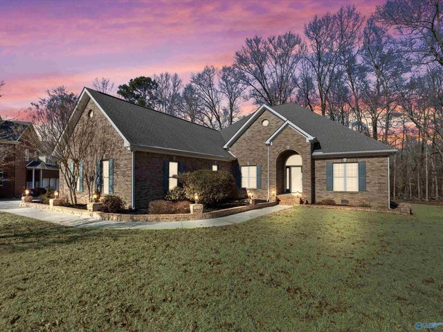 308 Walden Glen Court, Madison, AL 35758