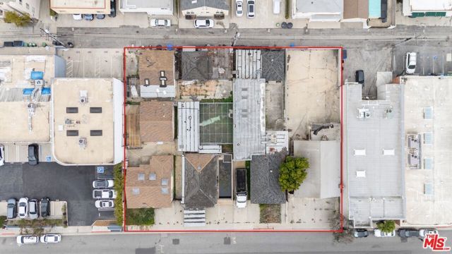 1637 Stanford Street, Santa Monica, CA 90404