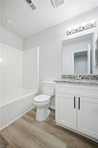 1 Holly Hill CT, Portsmouth, VA 23702