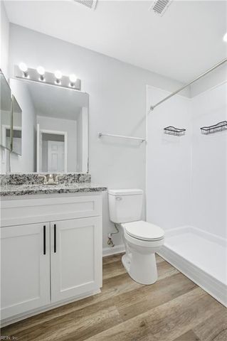 1 Holly Hill CT, Portsmouth, VA 23702