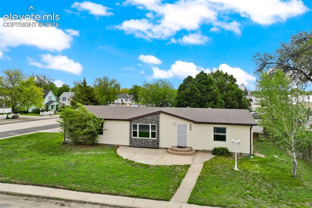 398 F Avenue, Limon, CO 80828 — exterior