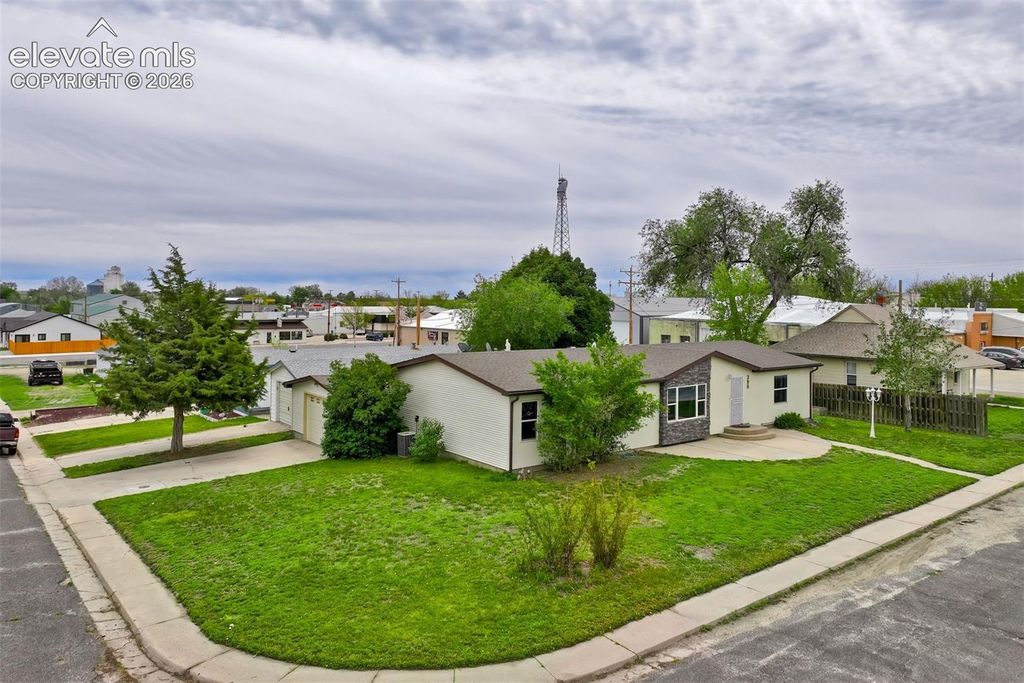 398 F Avenue, Limon, CO 80828 — photo 2