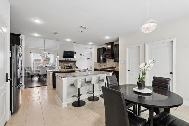 4948 Grinstein Drive, Fort Worth, TX 76244