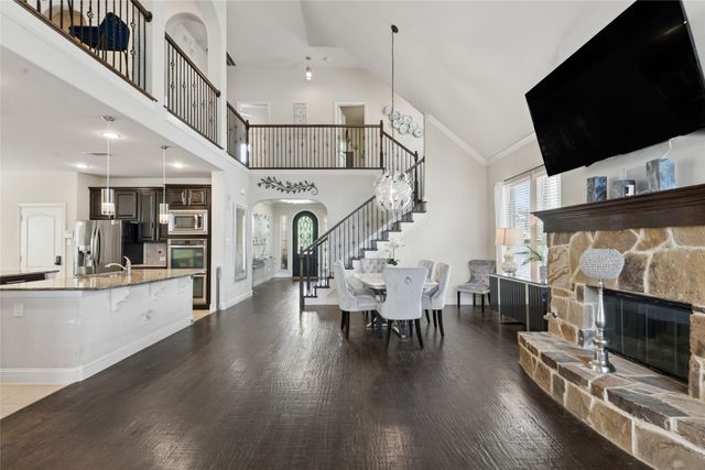 4948 Grinstein Drive, Fort Worth, TX 76244