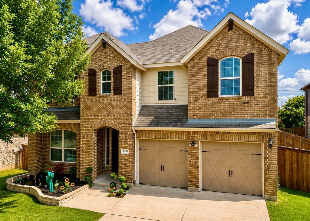4948 Grinstein Drive, Fort Worth, TX 76244