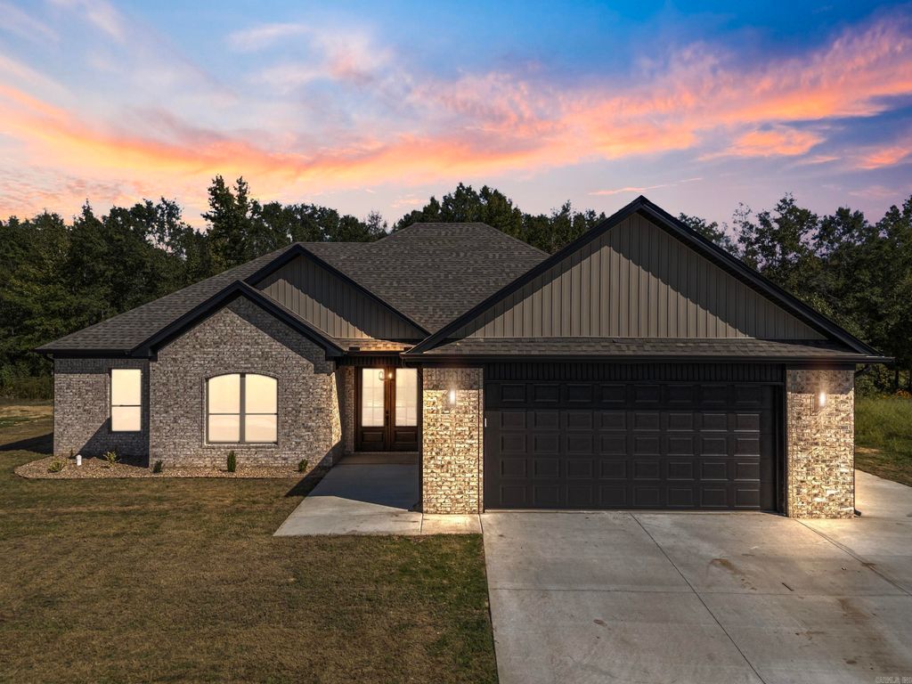 75 Charlene Drive, Cabot, AR 72023