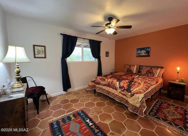 4431 N Swan Road, Tucson, AZ 85718