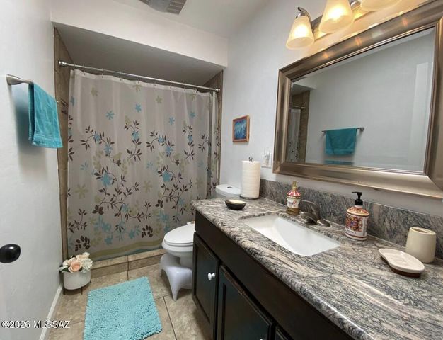 4431 N Swan Road, Tucson, AZ 85718