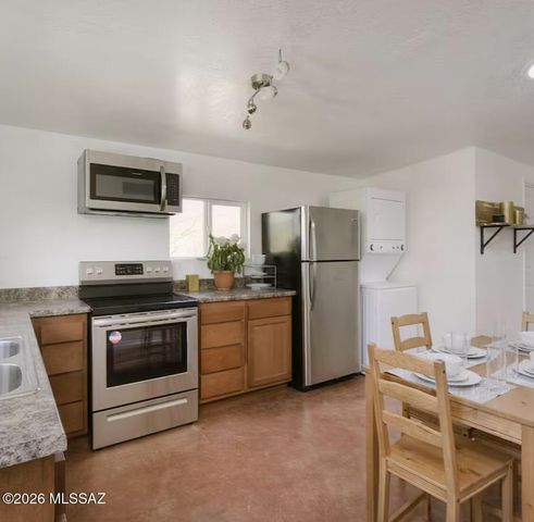 4431 N Swan Road, Tucson, AZ 85718