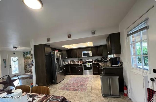 4431 N Swan Road, Tucson, AZ 85718