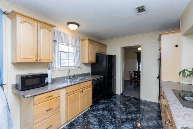 705 Dawes Dr, Denham Springs, LA 70726