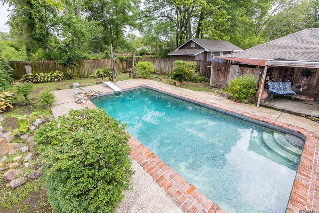 705 Dawes Dr, Denham Springs, LA 70726
