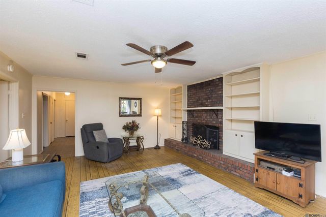 705 Dawes Dr, Denham Springs, LA 70726