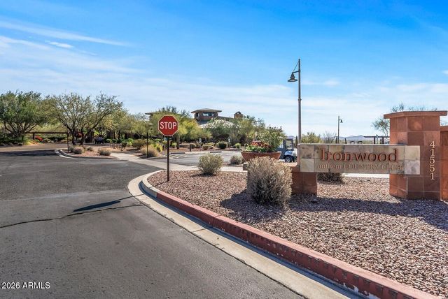 41505 N WHISTLING STRAIT Drive, Phoenix, AZ 85086