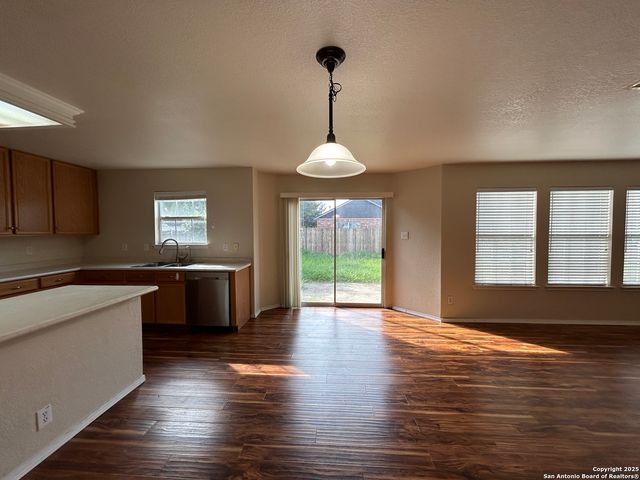424 Copper Hill, New Braunfels, TX 78130