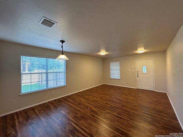424 Copper Hill, New Braunfels, TX 78130
