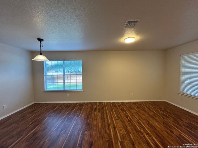 424 Copper Hill, New Braunfels, TX 78130
