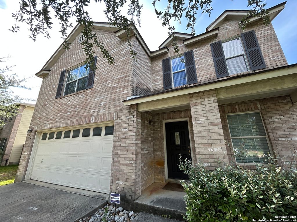 424 Copper Hill, New Braunfels, TX 78130