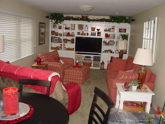 1187 Merry Brook Street, Kalamazoo, MI 49048