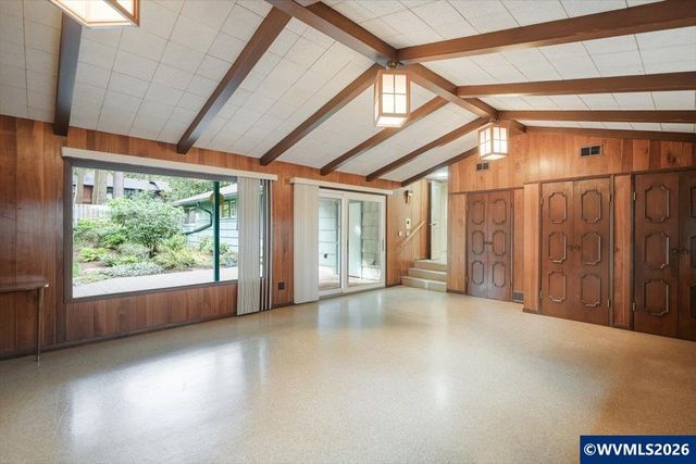 854 Madrona Av SE, Salem, OR 97302