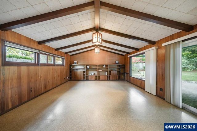 854 Madrona Av SE, Salem, OR 97302