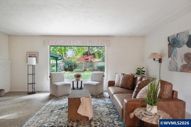 854 Madrona Av SE, Salem, OR 97302