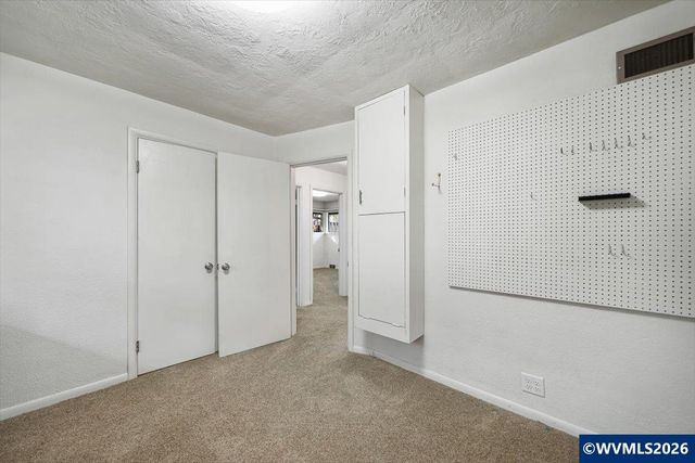 854 Madrona Av SE, Salem, OR 97302
