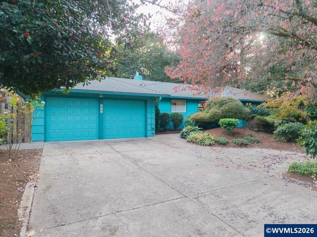 854 Madrona Av SE, Salem, OR 97302