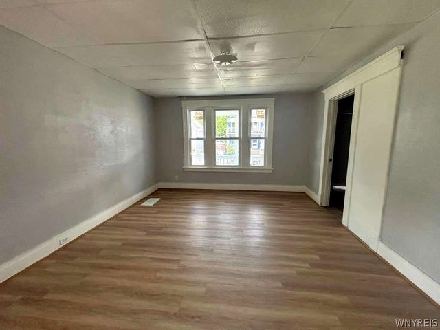 37 Fox Street, Buffalo, NY 14212