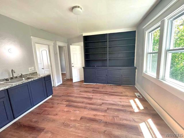 37 Fox Street, Buffalo, NY 14212