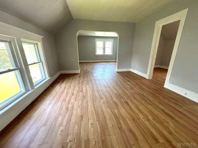 37 Fox Street, Buffalo, NY 14212