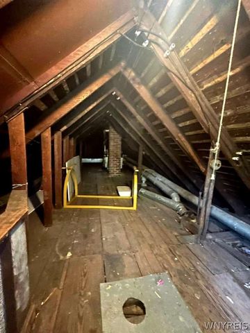37 Fox Street, Buffalo, NY 14212