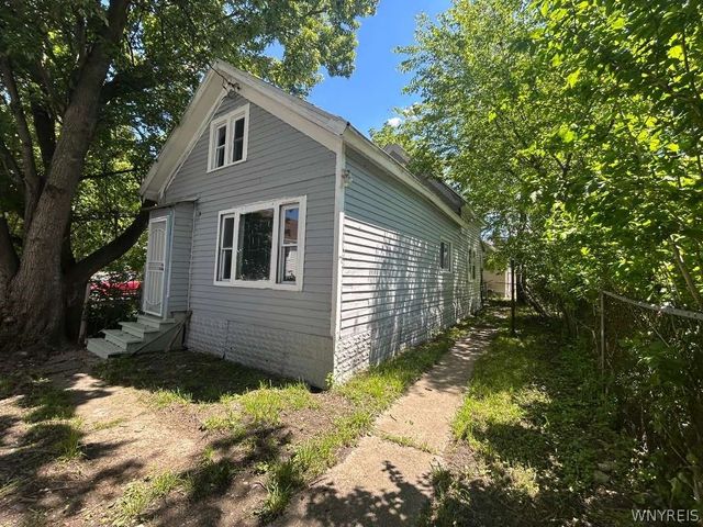 37 Fox Street, Buffalo, NY 14212