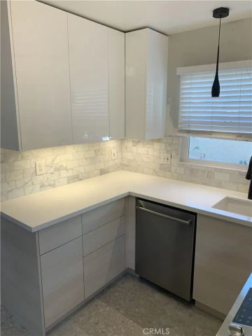 3671 Madison Avenue, San Diego, CA 92116