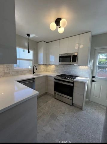 3671 Madison Avenue, San Diego, CA 92116