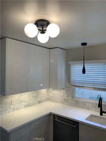 3671 Madison Avenue, San Diego, CA 92116