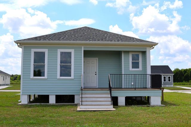 623 Jean Charles Boulevard, Gray, LA 70359